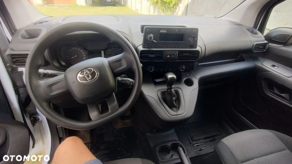 Toyota PROACE CITY - 13