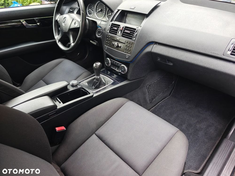 Mercedes-Benz Klasa C 200 Kompressor Classic - 6