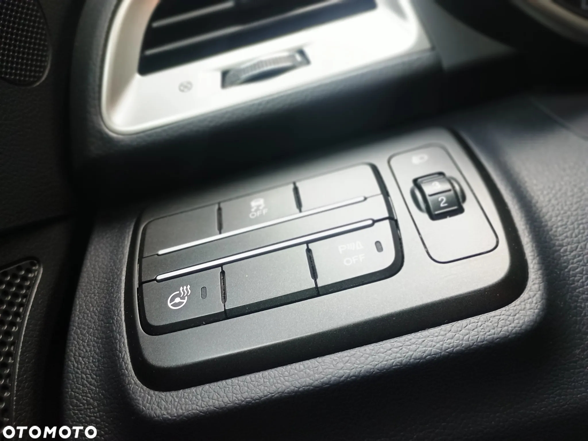 SsangYong/KGM Tivoli - 15