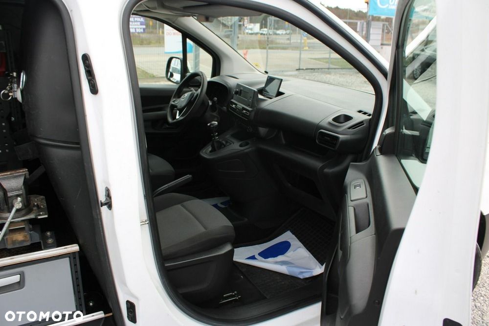 Opel Combo - 26