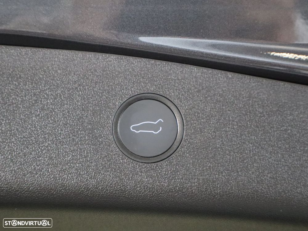 Tesla Model 3 Long Range AWD Dual Motor - 11