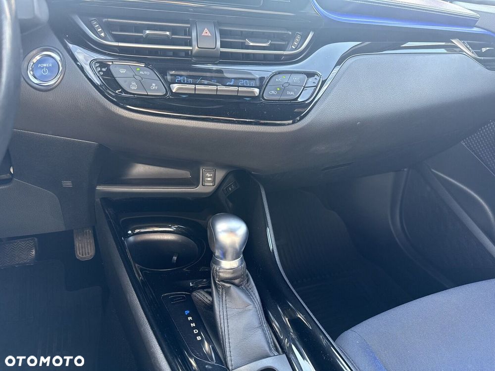 Toyota C-HR 1.8 Hybrid Dynamic - 14