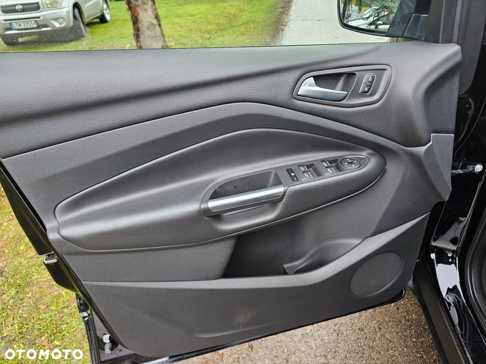 Ford Kuga 2.0 TDCi 4x4 Cool & Connect - 18