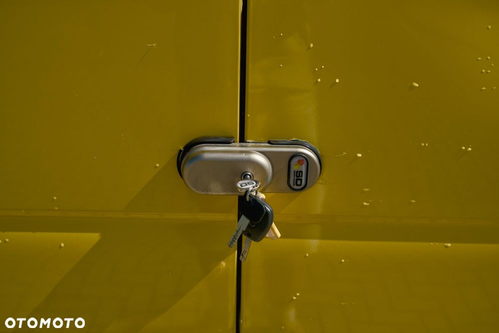 Renault E-Master - 23