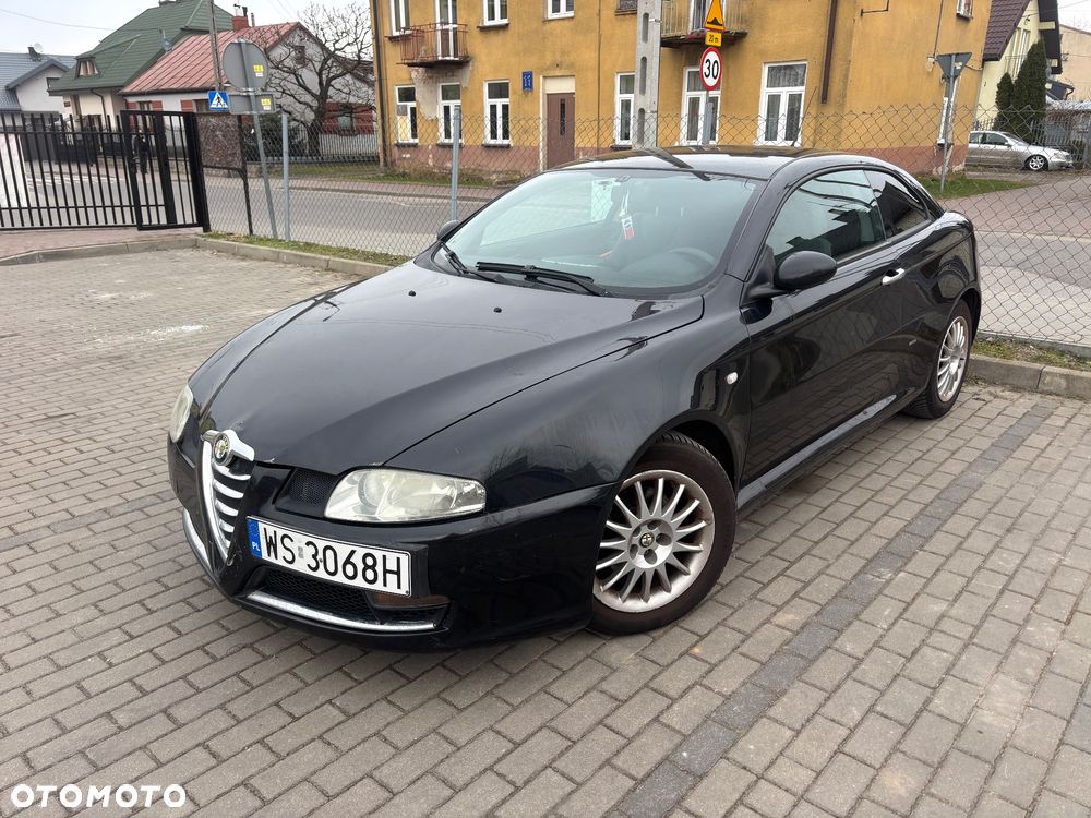 Alfa Romeo GT - 2