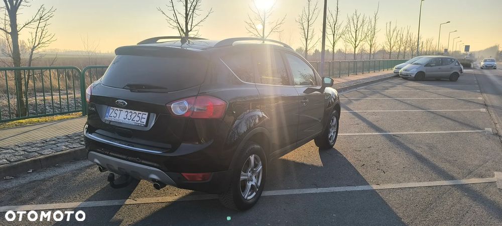 Ford Kuga 2.0 TDCi 4x4 Champions Edition - 3