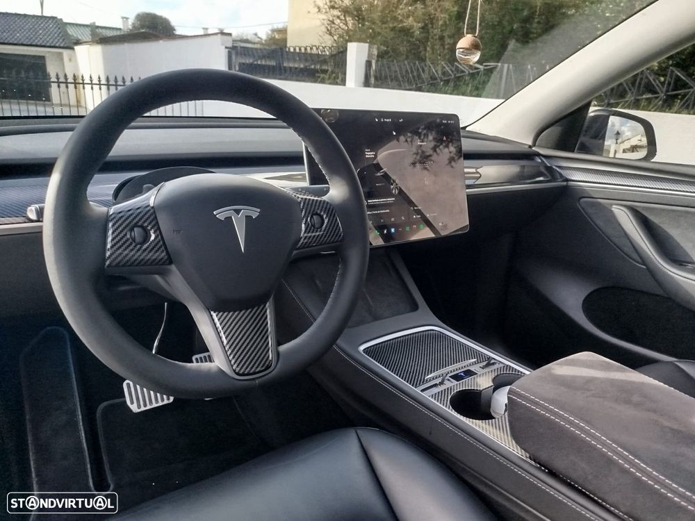 Tesla Model Y Tração Traseira Standard - 30