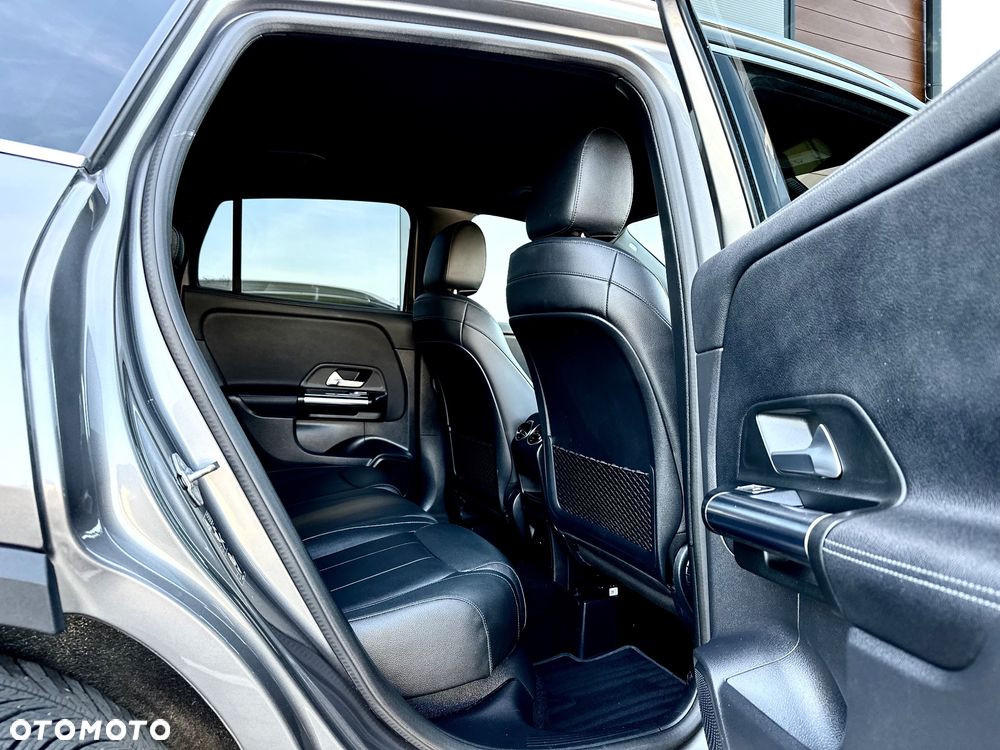 Mercedes-Benz GLA 200 d 8G-DCT AMG Line - 28