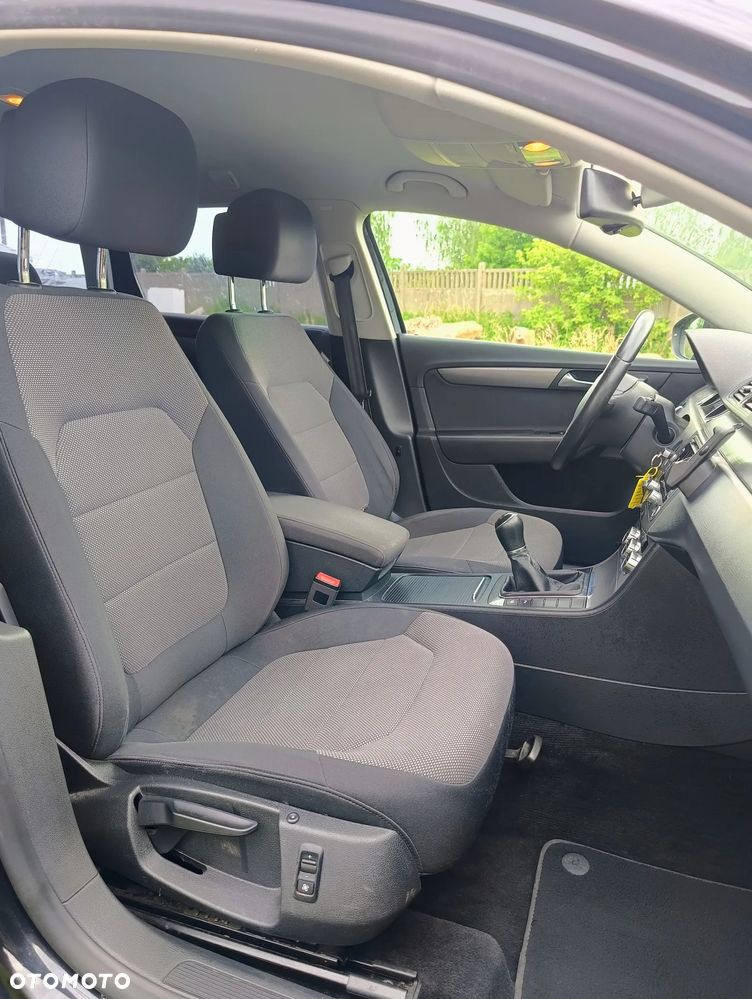 Volkswagen Passat 1.4 TSI Exclusive - 13