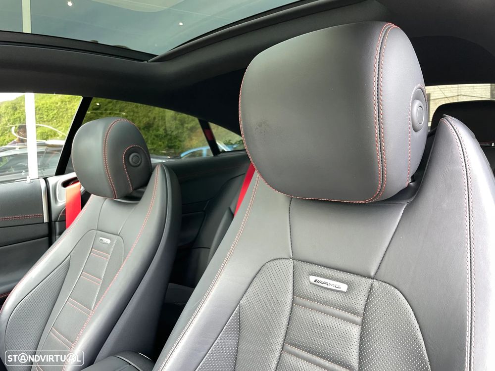 Mercedes-Benz E 53 AMG 4Matic+ - 29