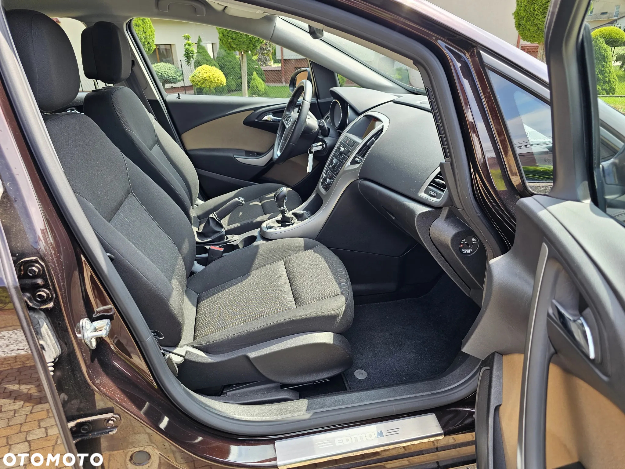 Opel Astra 1.4 Turbo Design Edition - 18