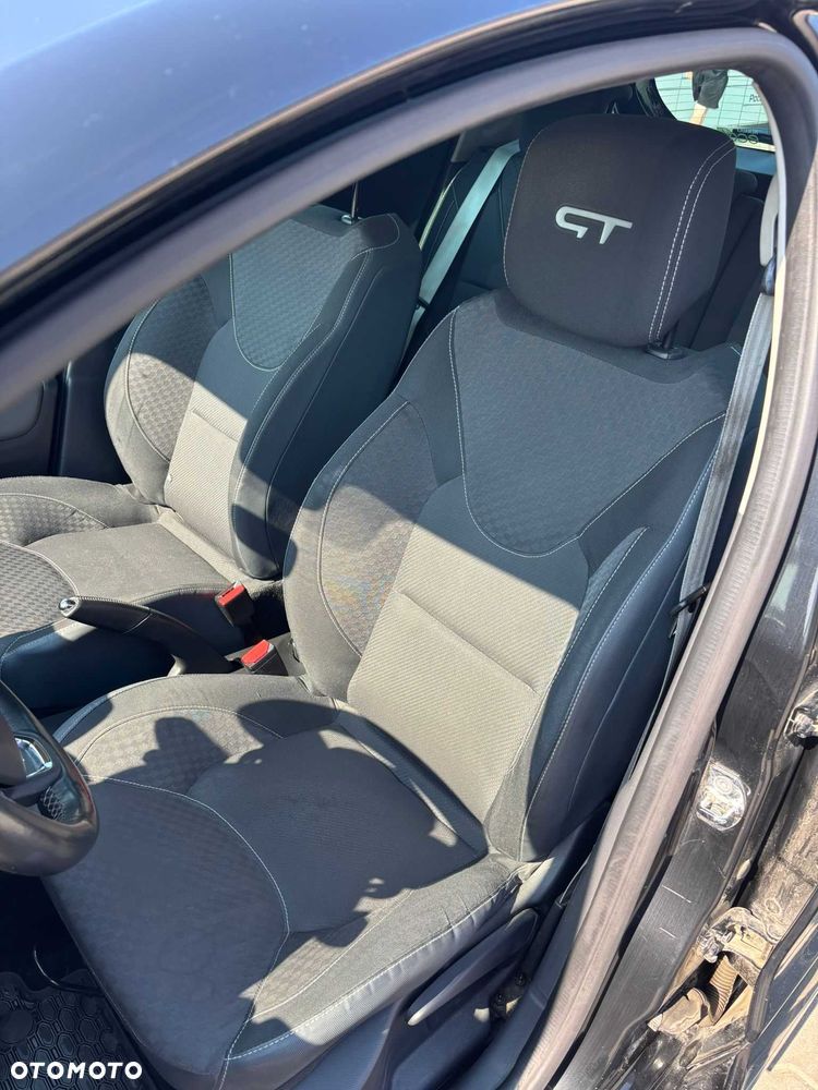 Renault Clio - 7