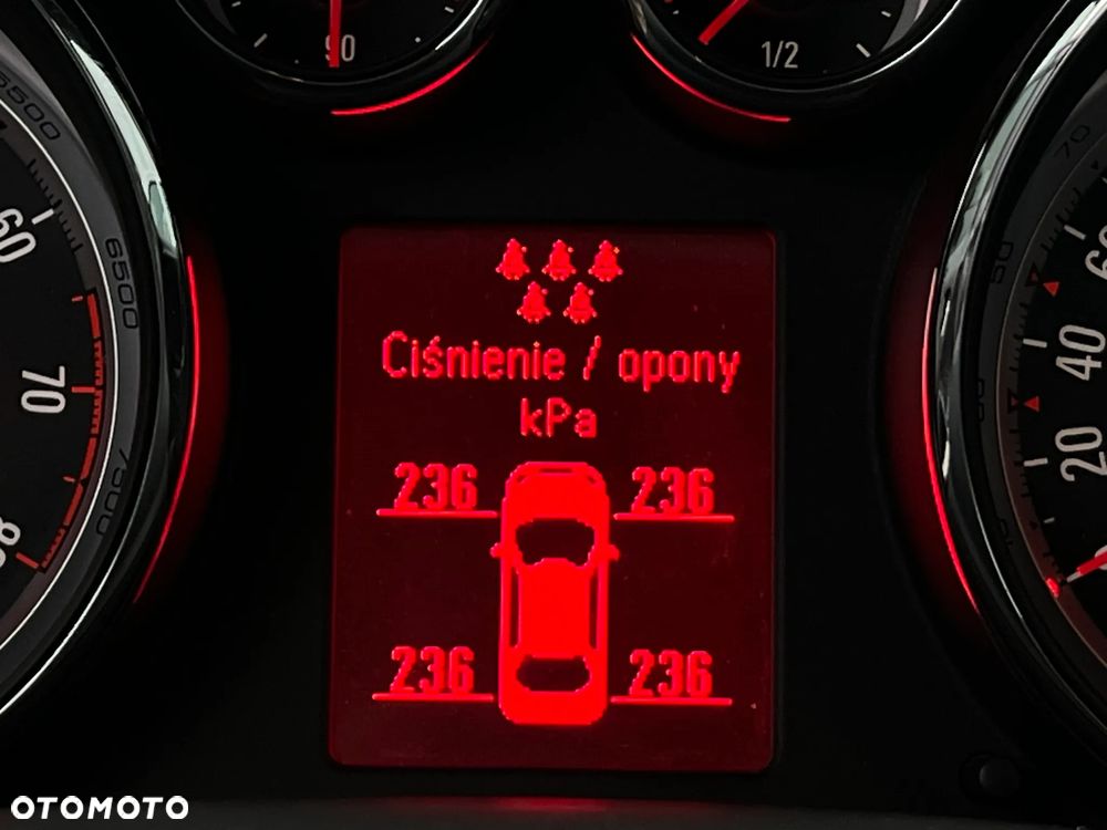 Opel Zafira 1.4 T Cosmo - 21