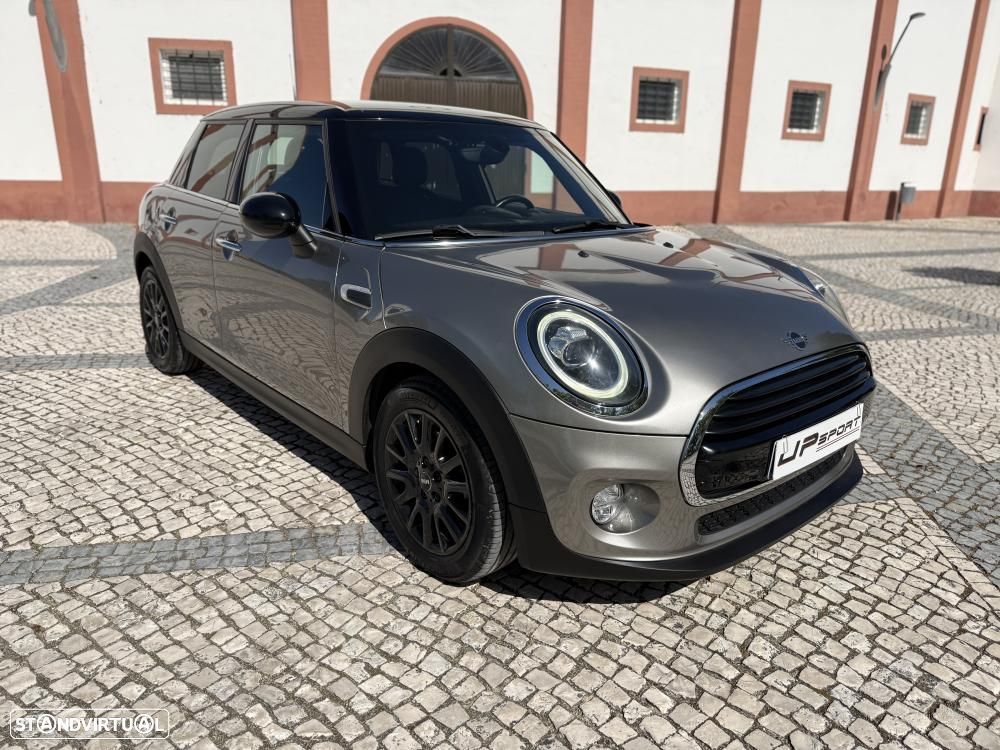 MINI 5 Portas Cooper D Auto - 3