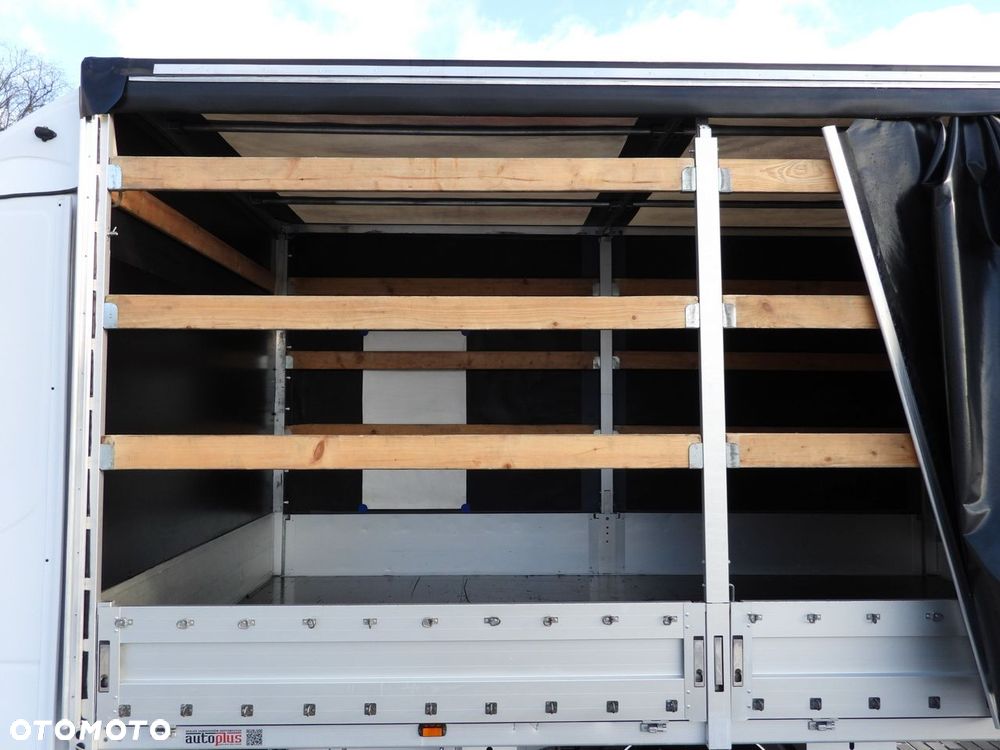 Renault MASTER PLANDEKA 9 PALET WEBASTO TEMPOMAT LEDY PNEUMATYKA KLIMATYZACJA  165KM - 22