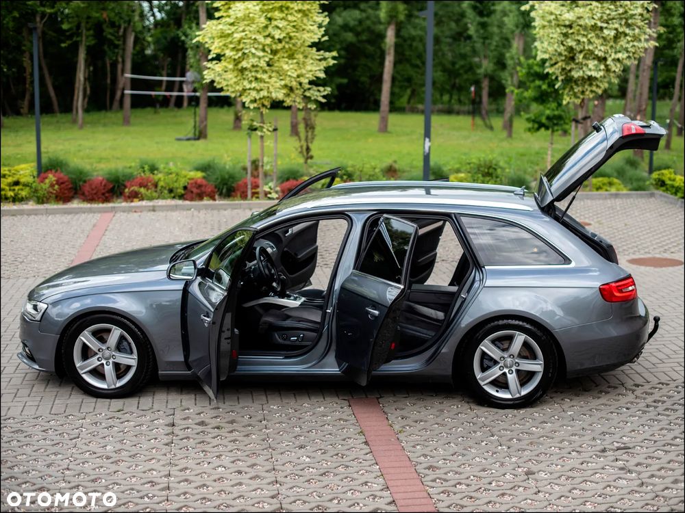 Audi A4 Avant - 10