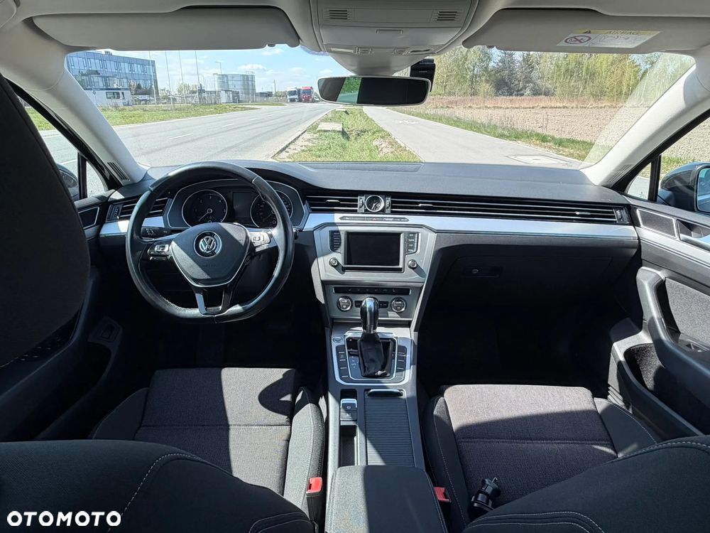 Volkswagen Passat 2.0 TDI BMT Comfortline DSG - 12