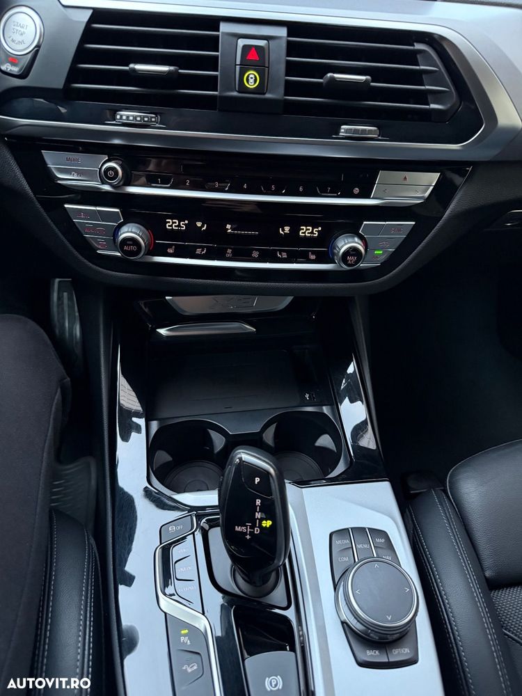 BMW X3 xDrive20d Aut. - 17
