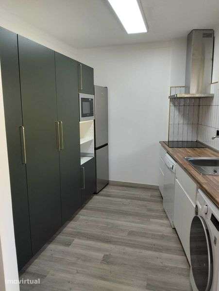 Casa T2 equipada e mobilada - Grande imagem: 2/12