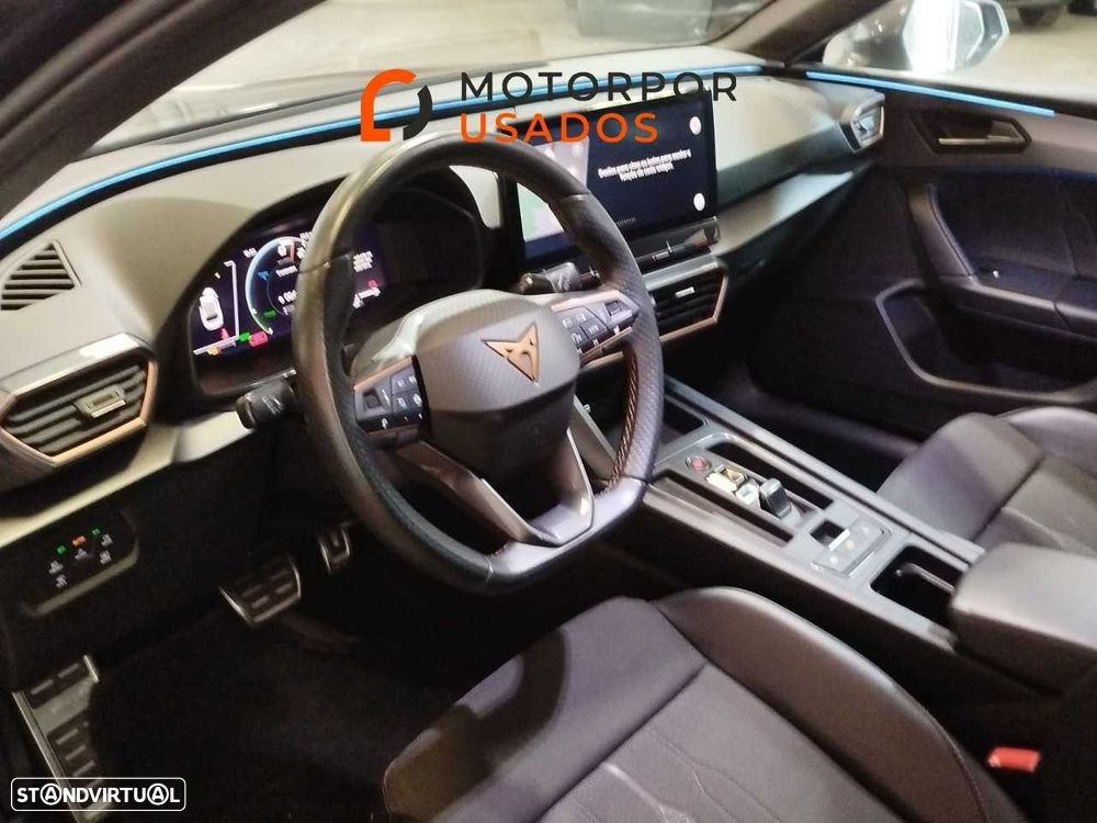 Cupra Leon ST 1.4 e-Hybrid MID DSG - 12