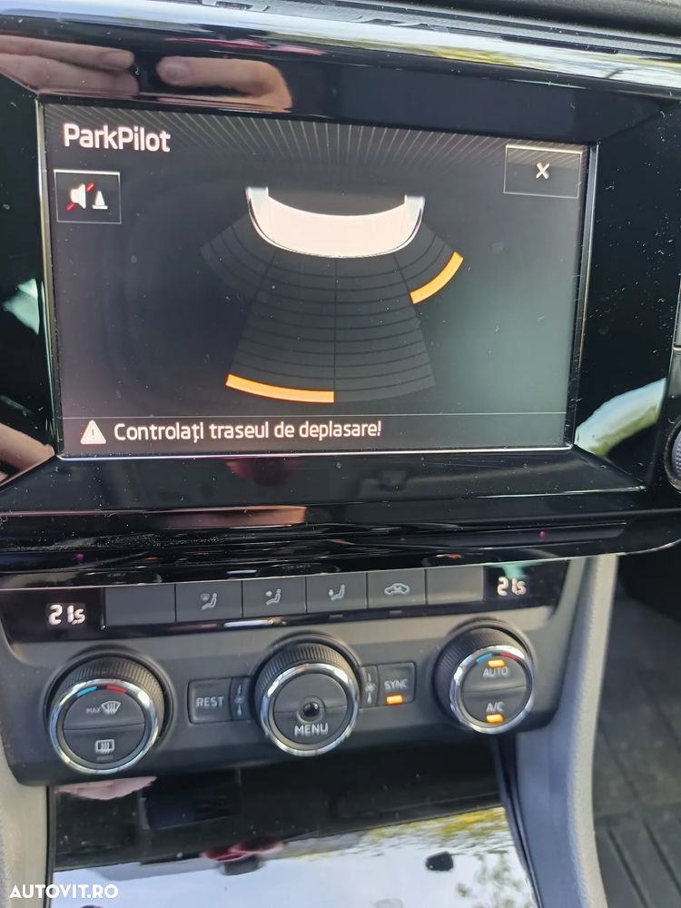 Skoda Superb 2.0 TDI DSG Style - 15