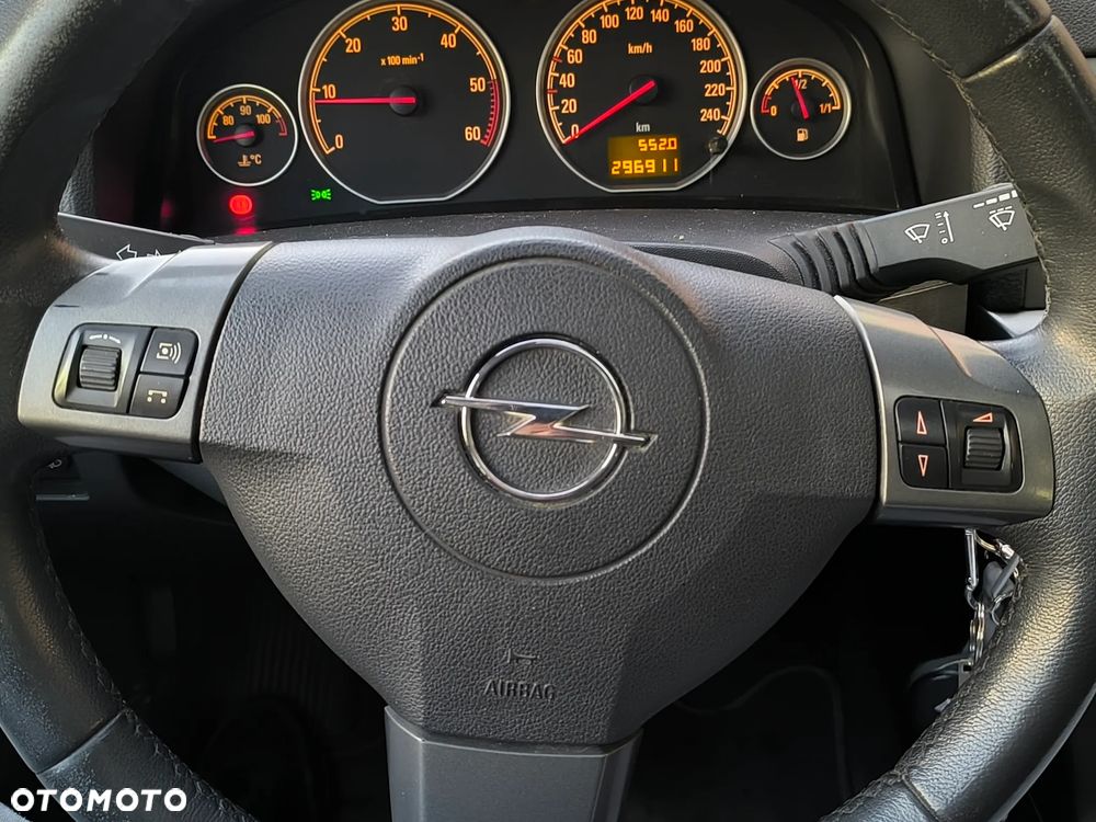 Opel Vectra 1.9 CDTI Cosmo - 8