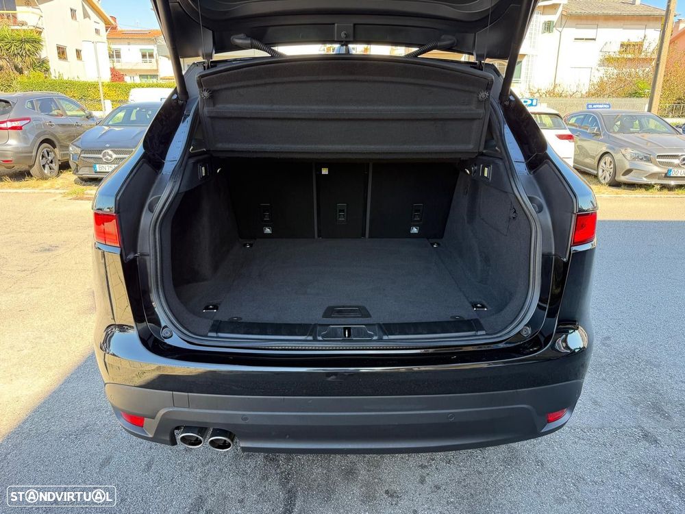 Jaguar F-Pace 2.0 i4D Prestige Aut. - 14