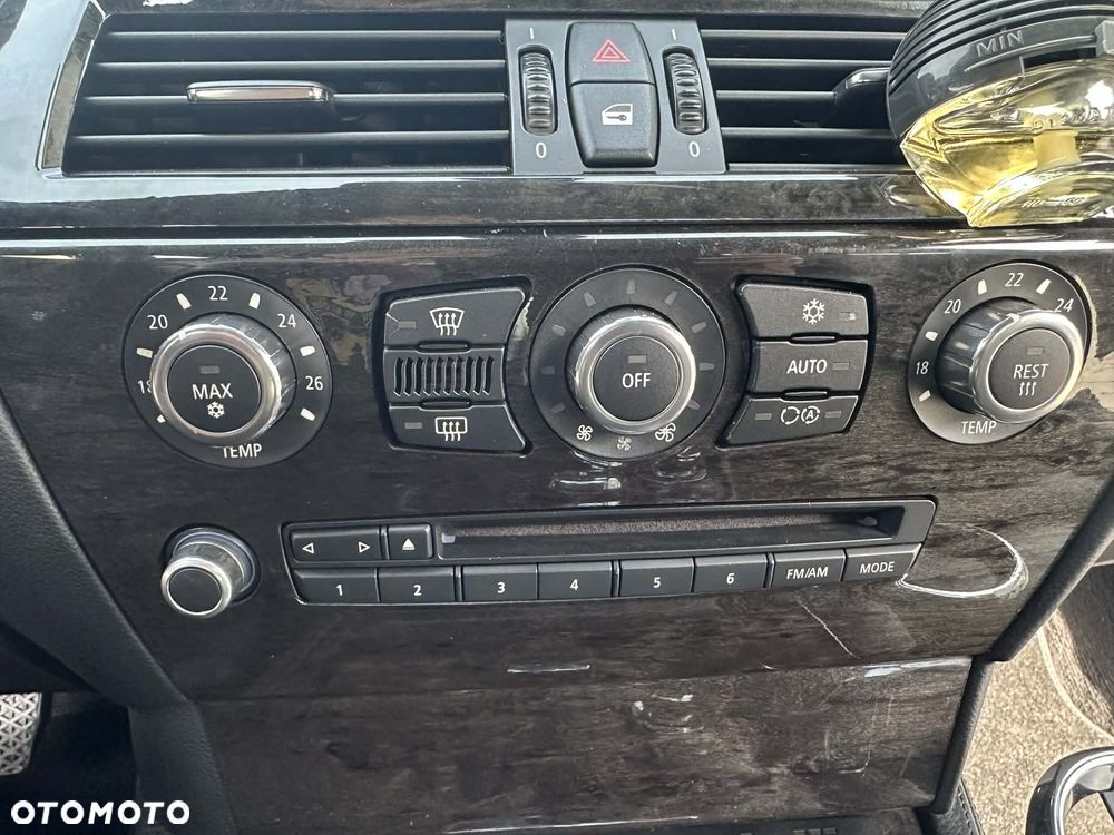 BMW Seria 6 650 i - 11