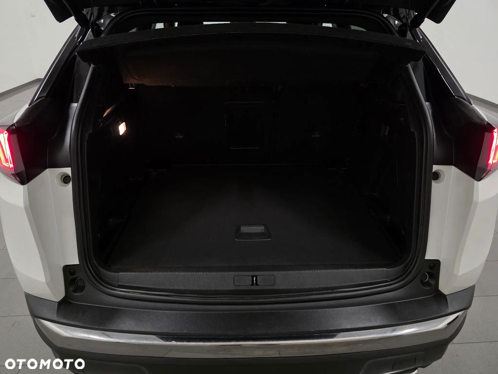 Peugeot 3008 BlueHDi 130 Stop & Start EAT8 GT - 40