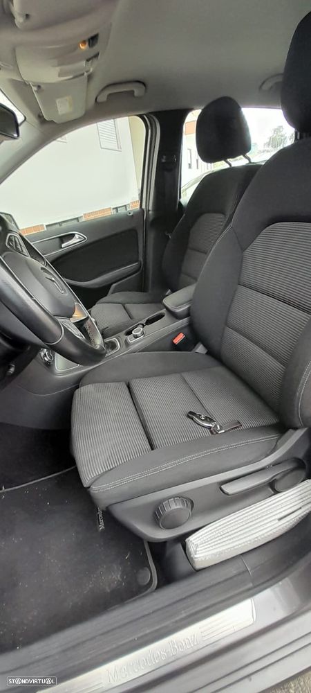 Mercedes-Benz B 180 d Style - 7