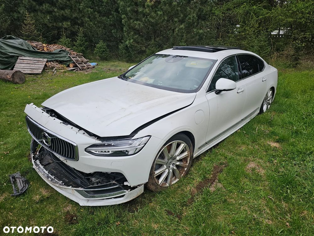 Volvo S90 - 1