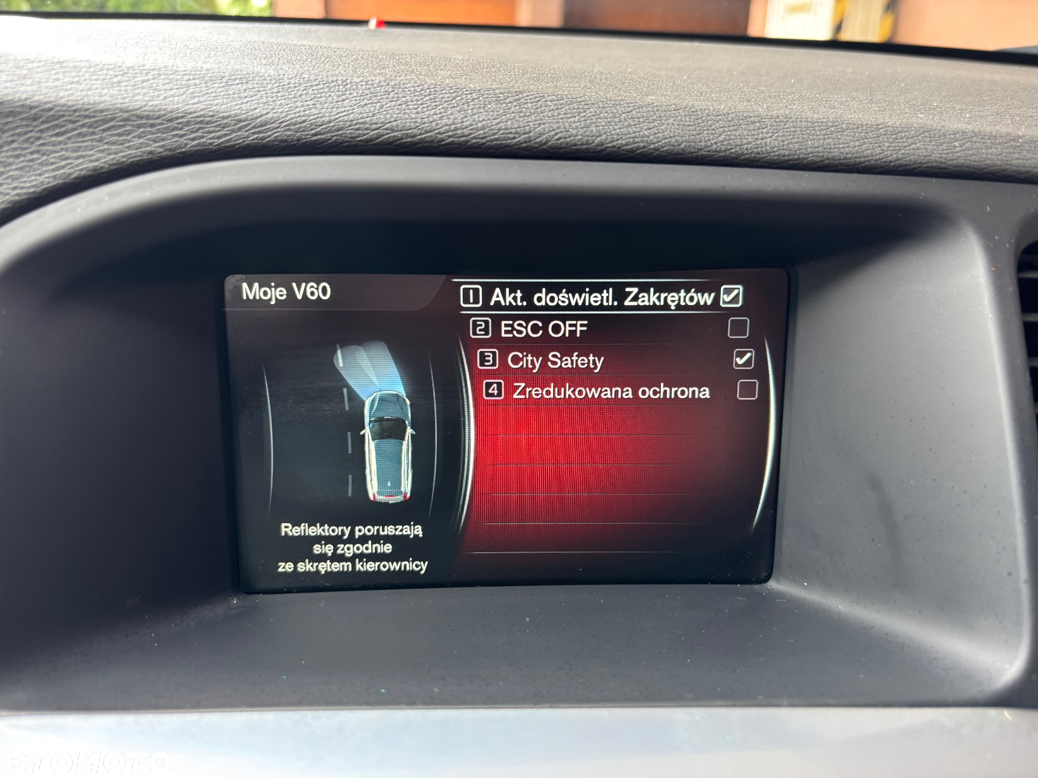 Volvo V60 T5 Drive-E Dynamic Edition (Momentum) - 29