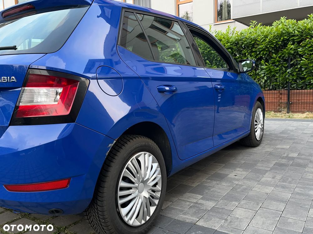 Skoda Fabia 1.0 Ambition - 11