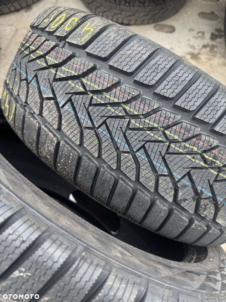 Nowe opony zimowe 225/45/17 Uniroyal 2025r - 4