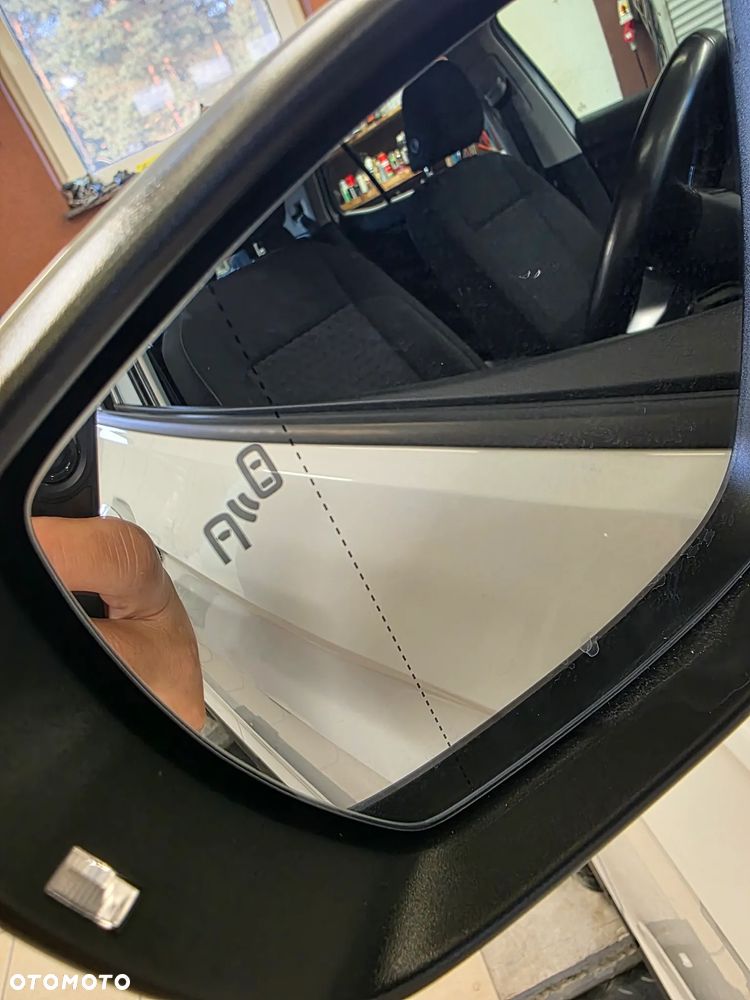 Volkswagen T-Cross 1.0 TSI United - 38