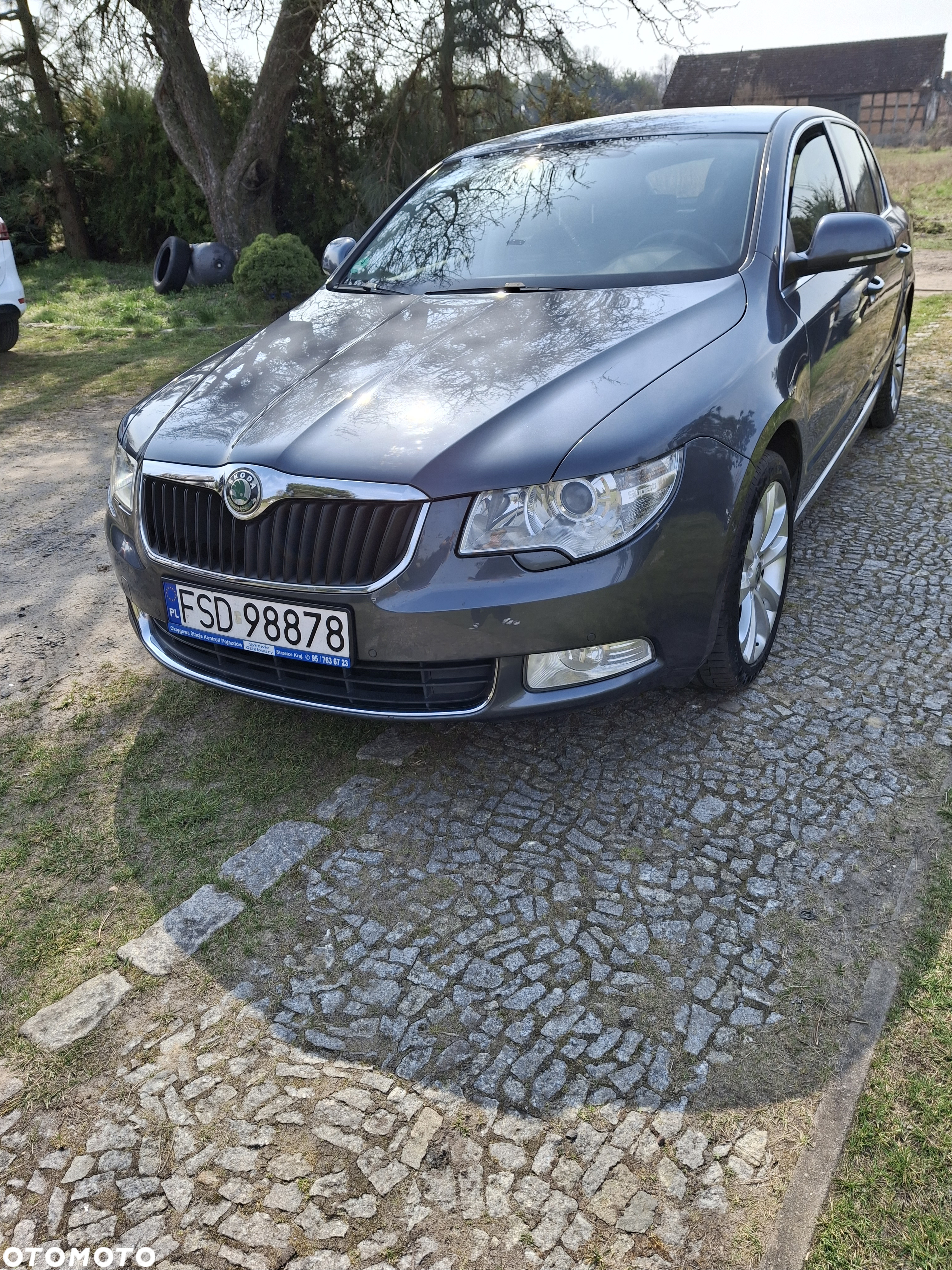 Skoda Superb 1.8 TSI Comfort DSG - 3