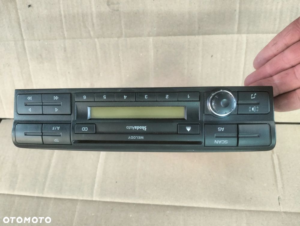 Skoda Octavia radio cd - 1