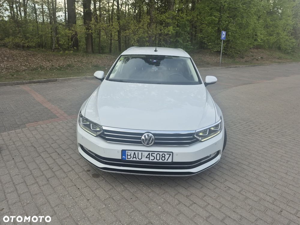 Volkswagen Passat 2.0 TDI (BlueMotion Technology) Highline - 3