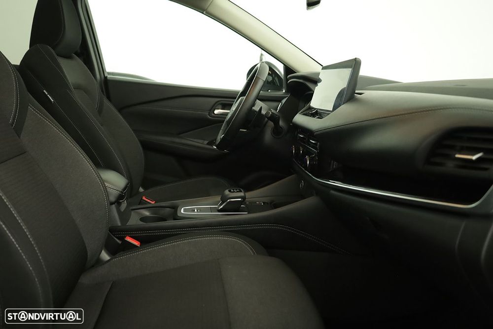 Nissan Qashqai 1.3 DIG-T N-Connecta LED Xtronic - 22