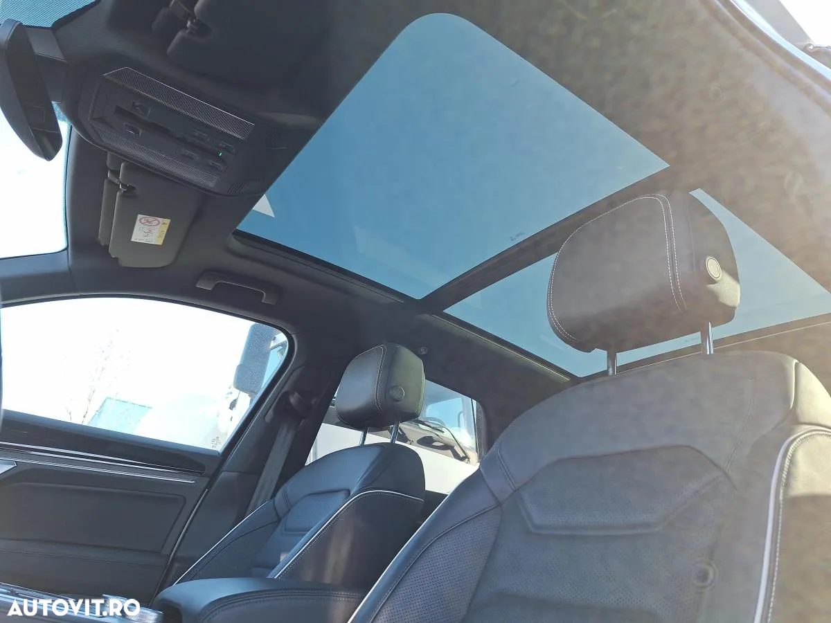 Volkswagen Touareg V6 TDI 4MOTION Elegance - 17