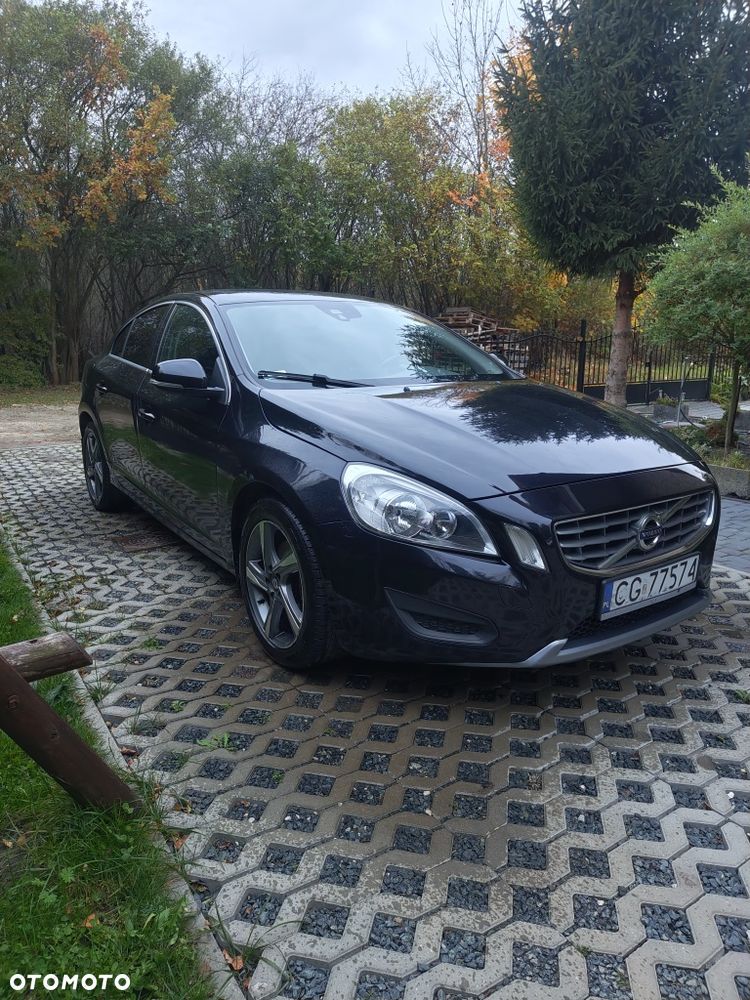 Volvo S60 - 1