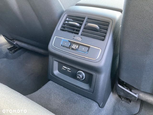 Audi A4 Limousine 40 TFSI mHEV Quattro S tronic - 11