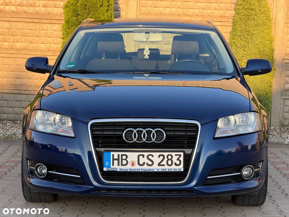 Audi A3 Sportback 2.0 TDI DPF Ambiente - 5