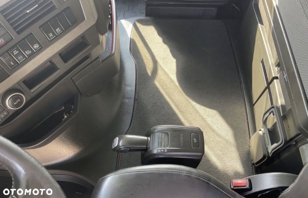 Volvo FH16 540KM / 6x2 / XXL / DMC 60 T / RETARDER - 6