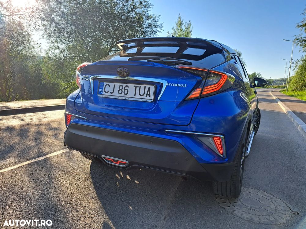 Toyota C-HR - 16