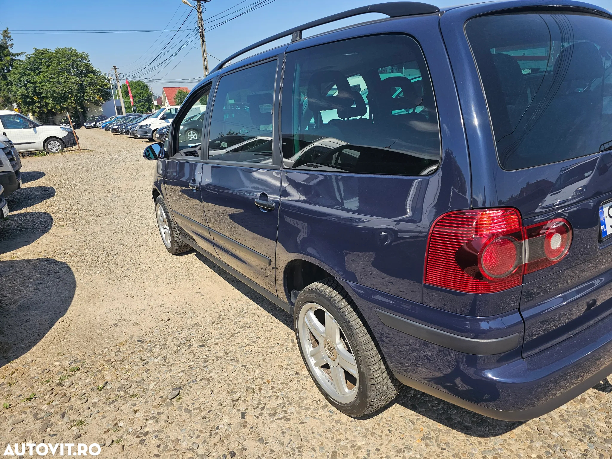 Volkswagen Sharan 1.9 TDI Comfortline Family - 3