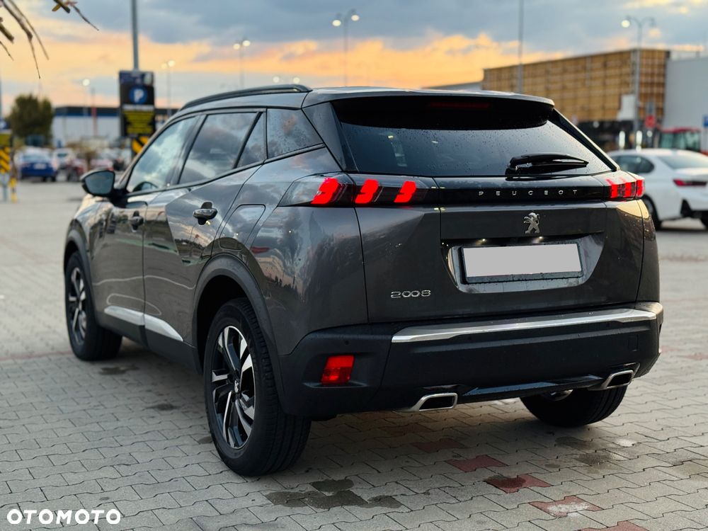 Peugeot 2008 1.2 PureTech Allure S&S EAT8 - 6
