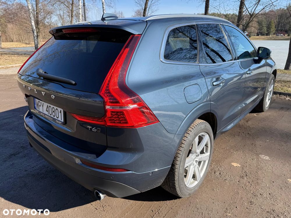 Volvo XC 60 T6 AWD Geartronic Momentum Pro - 33