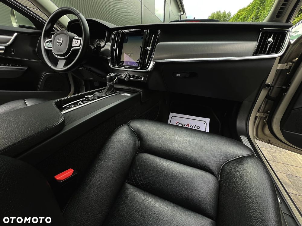 Volvo V90 D4 Geartronic - 18