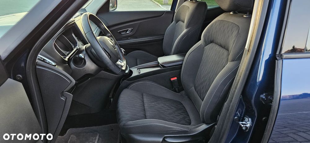 Renault Scenic ENERGY TCe 140 LIMITED - 11